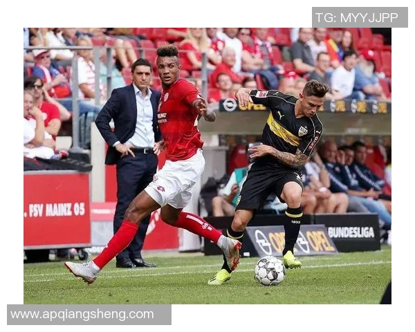 斯图加特主场平沃尔夫斯堡，保级前景略有曙光涌现